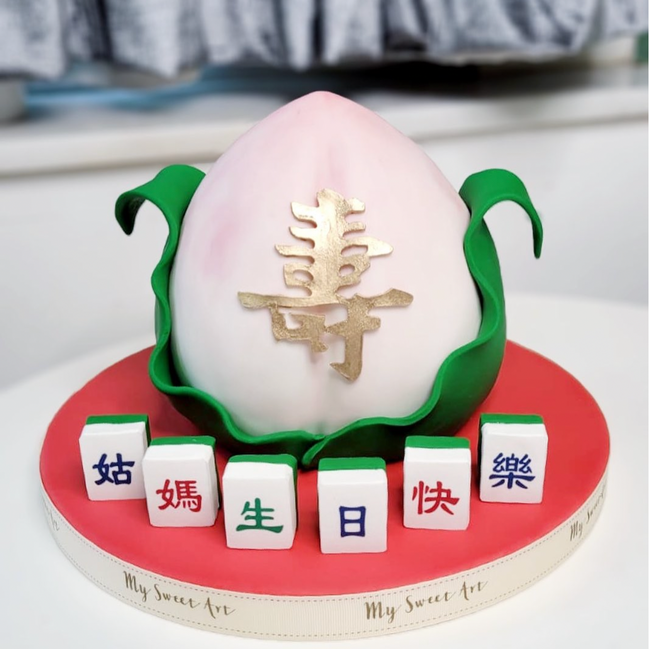 立體壽桃麻雀造型蛋糕 | 訂製造型蛋糕 - My Sweet Art