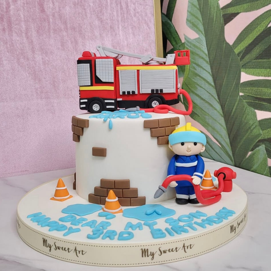消防車造型蛋糕 | 訂製造型蛋糕 - My Sweet Art