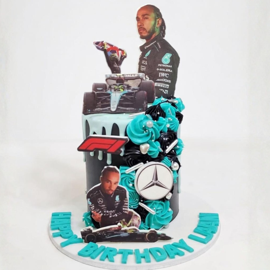 F1 Hamilton賽車造型蛋糕 | 訂製造型蛋糕 - My Sweet Art