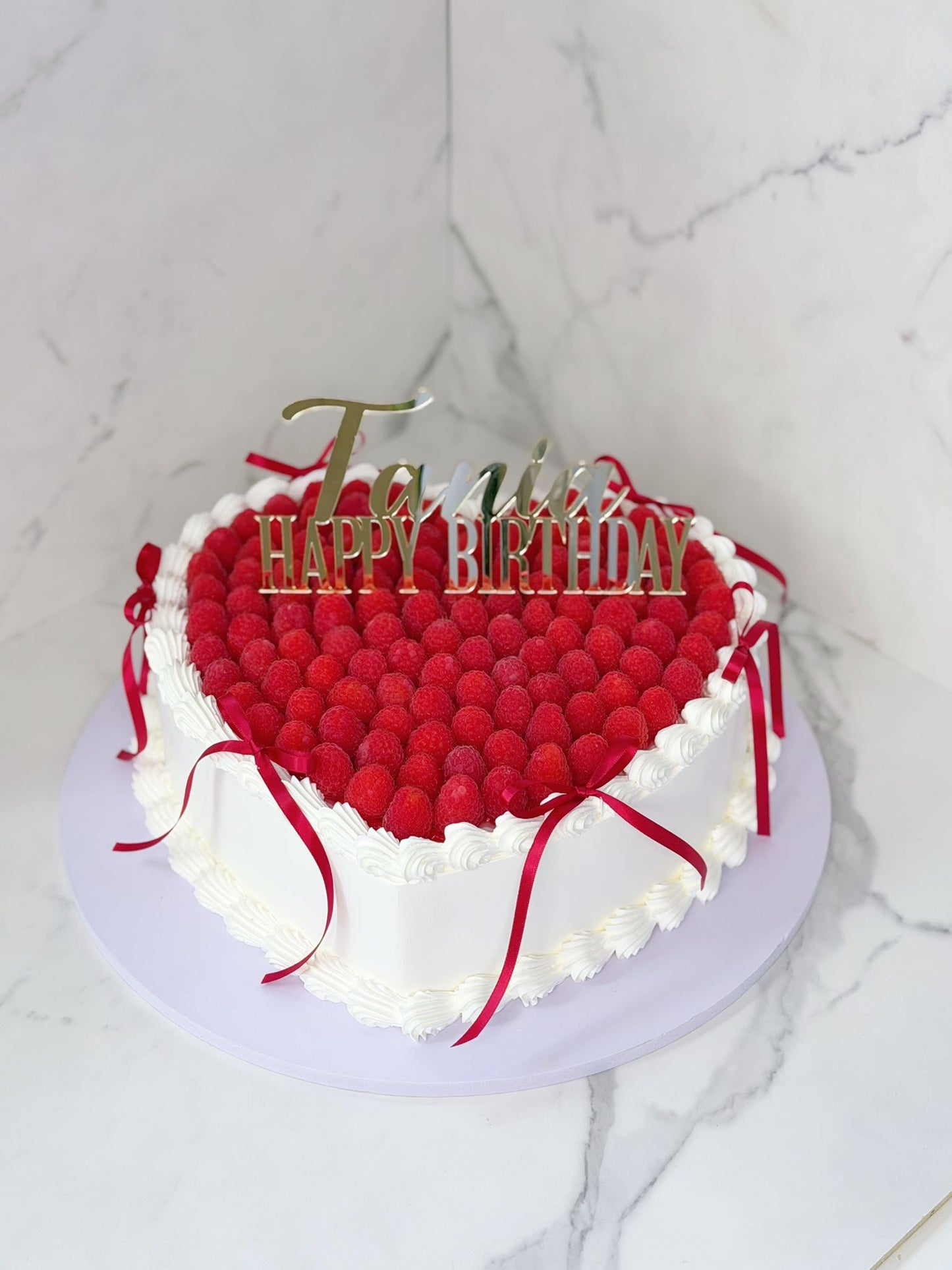 心形鮮忌廉水果造型結婚蛋糕 (款式 E) The Grand Celebration Fruit Cake / Table Cake/ Wedding cake-heart shaped (Style E)