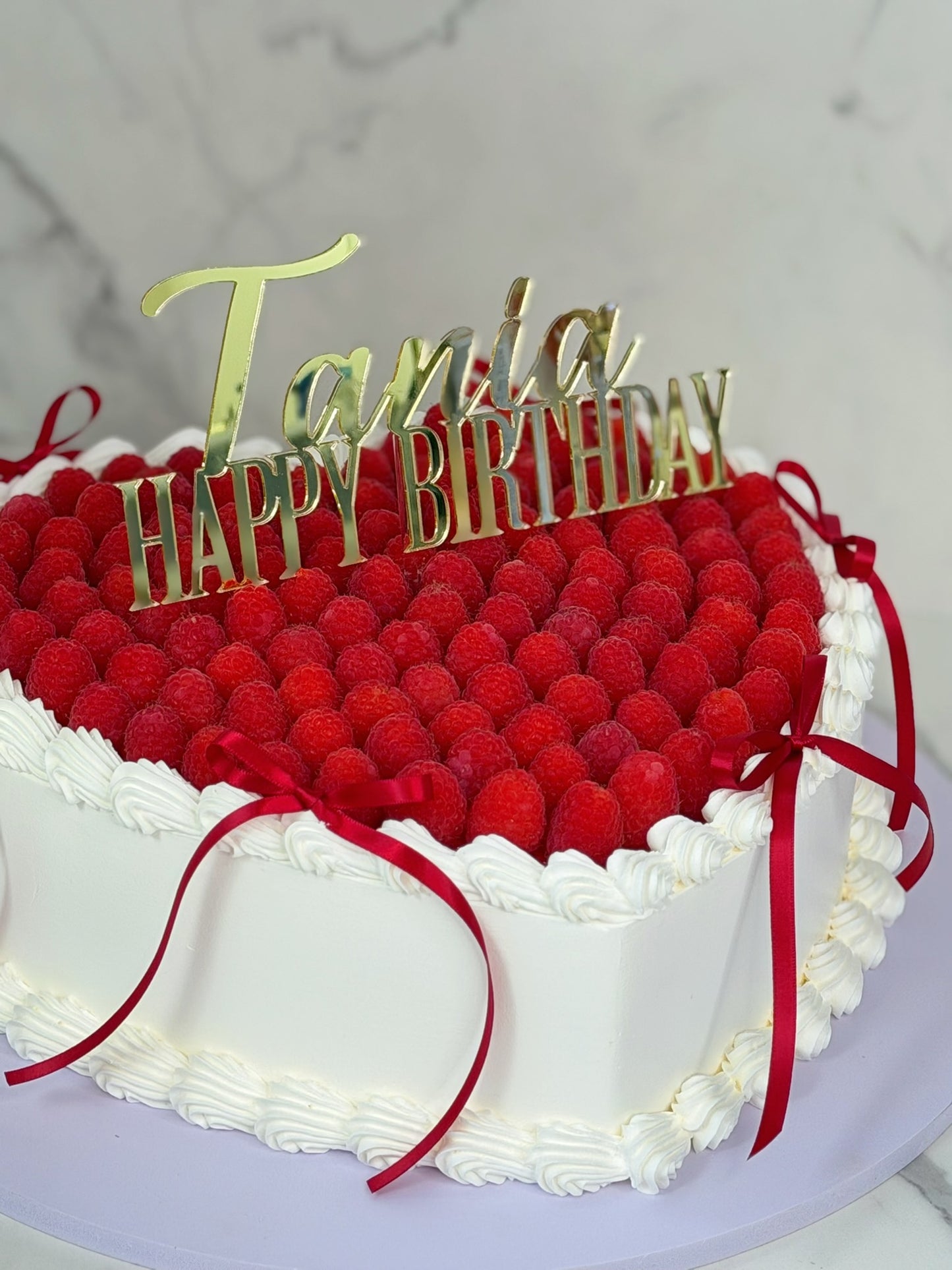 心形鮮忌廉水果造型結婚蛋糕 (款式 E) The Grand Celebration Fruit Cake / Table Cake/ Wedding cake-heart shaped (Style E)