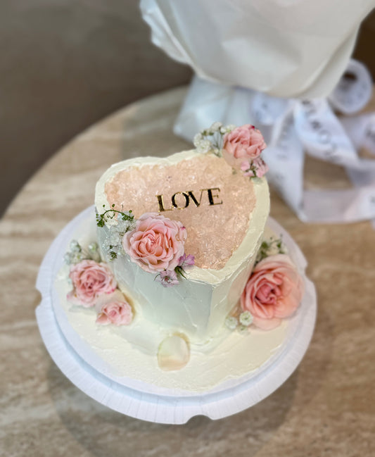 Heart-shaped Jelly Fruit Cake