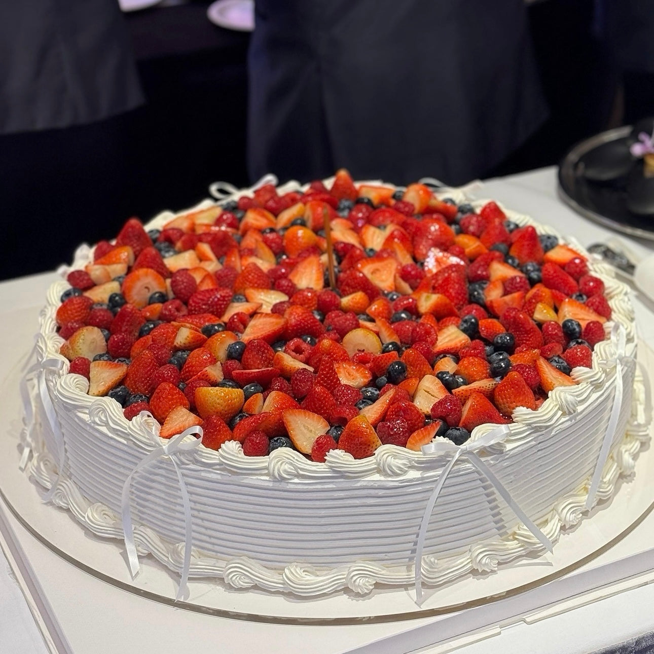 The Grand Celebration Fruit Cake / Table Cake